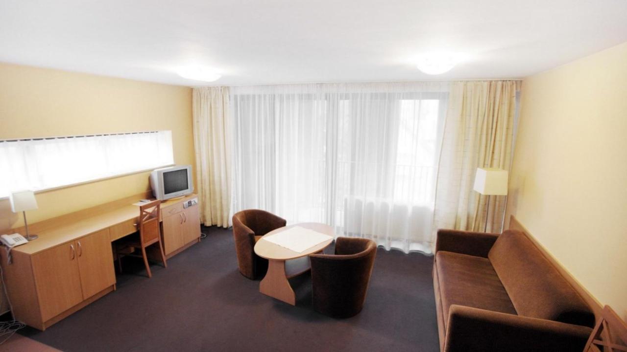 Apartamenty Jesienna Rezydencja Nałęczów Dış mekan fotoğraf